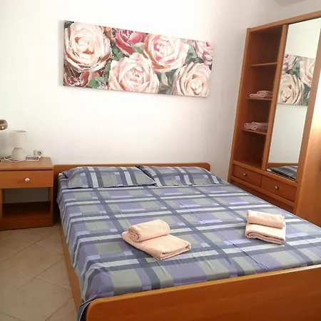 Juras 2 * Sibenik